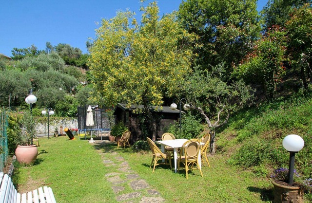 Beautiful apartment for 4 people with WIFI, hot tub, A/C, TV, patio and pets allowed