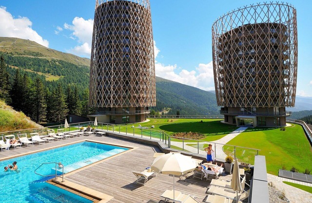 Beautiful apartment for 4 people with pool, WIFI, TV, terrace, panoramic view and parking
