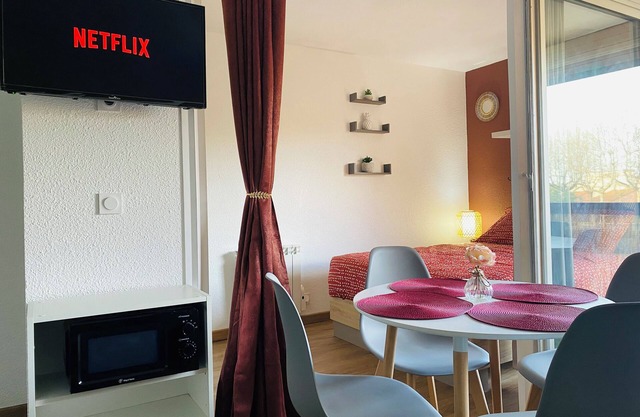 💐 Beautiful apartment in Capellans with loggia & WIFI 💐