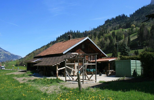 Beautiful apartment for 4 guests with WIFI, balcony and pets allowed
