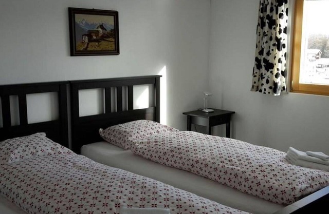 Beautiful apartment for 10 guests with WIFI and balcony