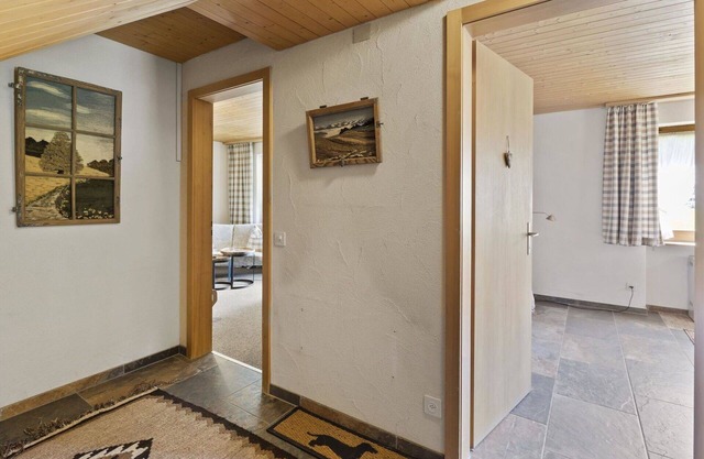 Beautiful apartment for 2 guests with WIFI, TV, balcony and pets allowed