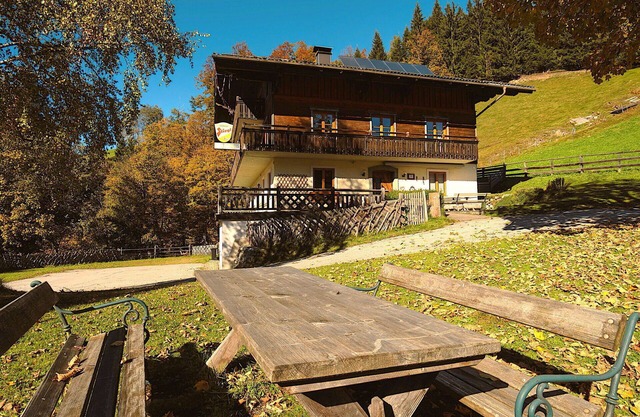 Beautiful apartment for 3 guests with WIFI, terrace, pets allowed, panoramic view and parking
