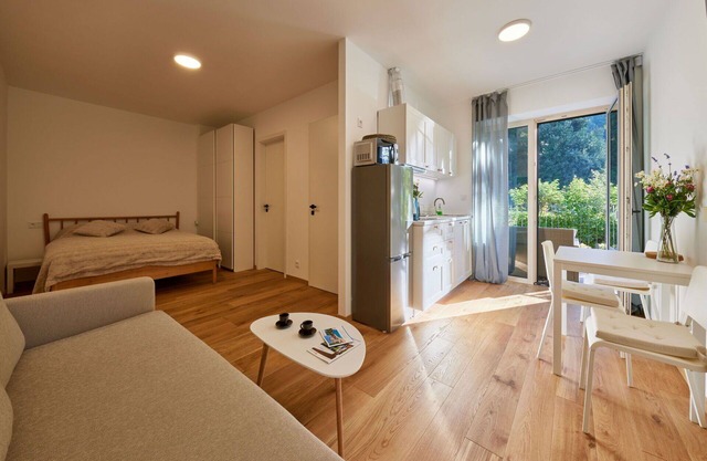 Beautiful apartment for 4 guests with WIFI, TV and terrace