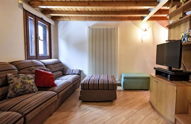 Beautiful apartment for 5 people with WIFI, TV and parking