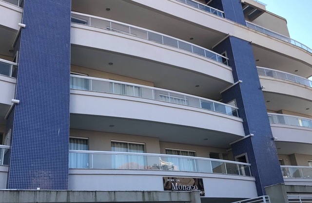 Beautiful apartment facing 100m from the beach of Bombas, Bombinhas SC