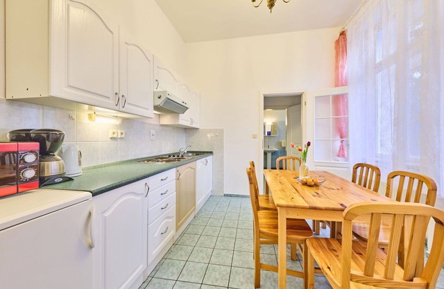 Beautiful apartment for 5 people with WIFI and TV