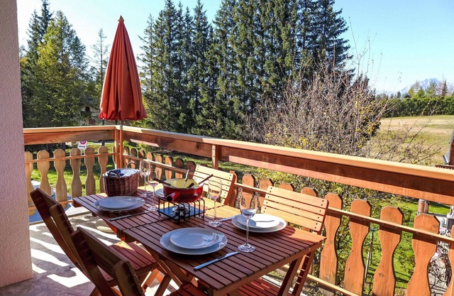 Beautiful apartment for 4 people with WIFI, TV, balcony and parking