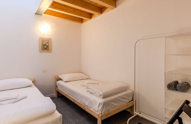 Beautiful apartment for 4 guests with pool, A/C, WIFI, TV, patio and parking