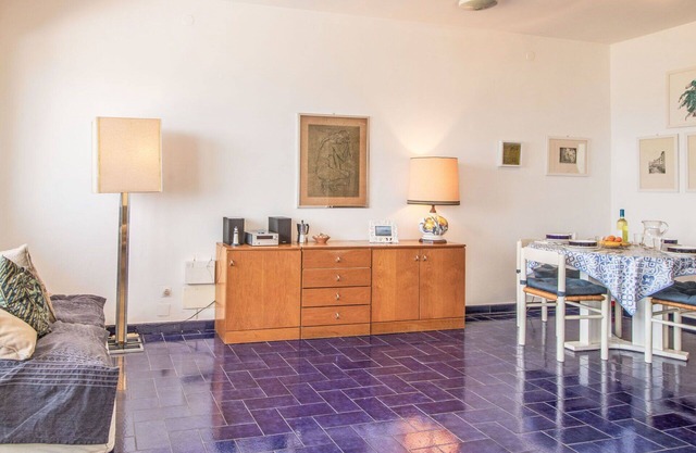 Beautiful apartment for 3 people with WIFI, A/C, terrace, pets allowed and parking