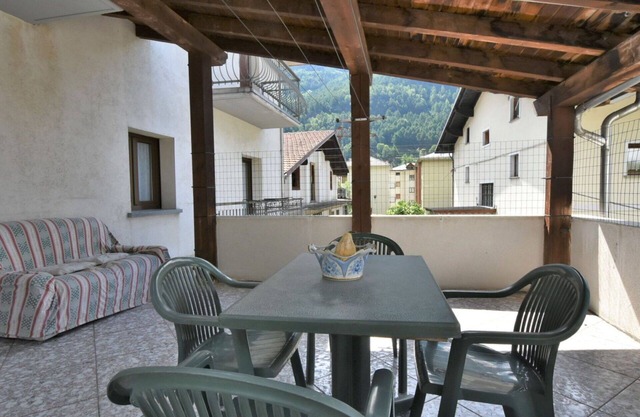 Beautiful apartment for 7 guests with WIFI, TV, terrace and parking