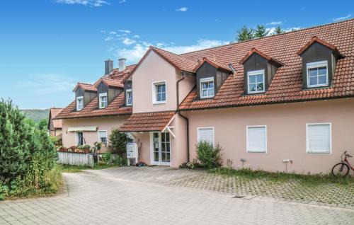 Beautiful Apartment In Heinersreuth