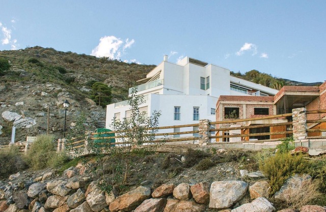 Beautiful apartment in Casarones