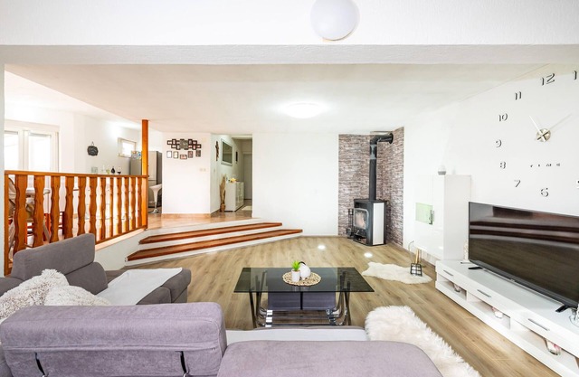 Beautiful apartment in Posedarje