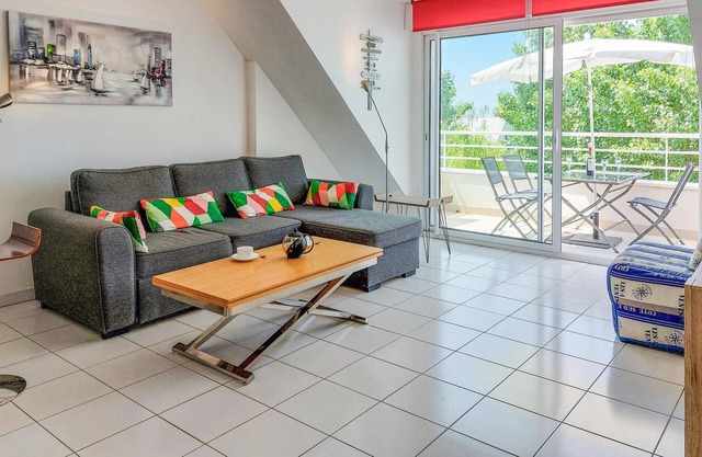 Beautiful apartment in Damgan with WiFi