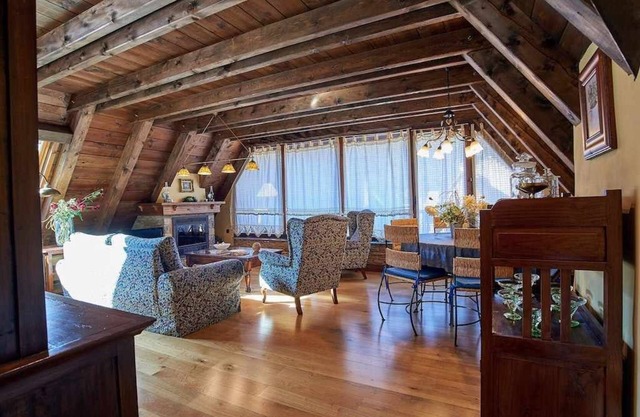 BEAUTIFUL APARTMENT IN VILAC 10 KM BAQUEIRA BERET 6C, WIFI SPECTACULAR VIEWS