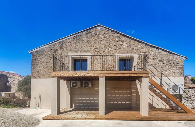 Beautiful apartment in Quarante