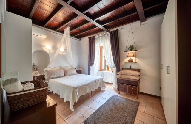 Beautiful apartment in the heart of Sirmione