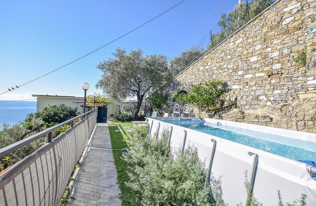 Beautiful apartment in Recco with WiFi
