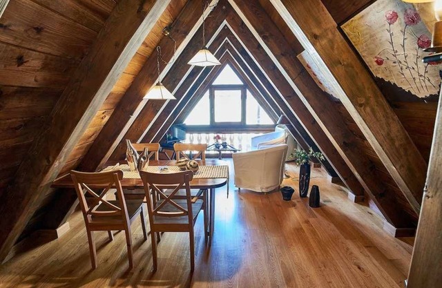 BEAUTIFUL APARTMENT IN VILAC 10 KM BAQUEIRA BERET 6D, WIFI SPECTACULAR VIEWS