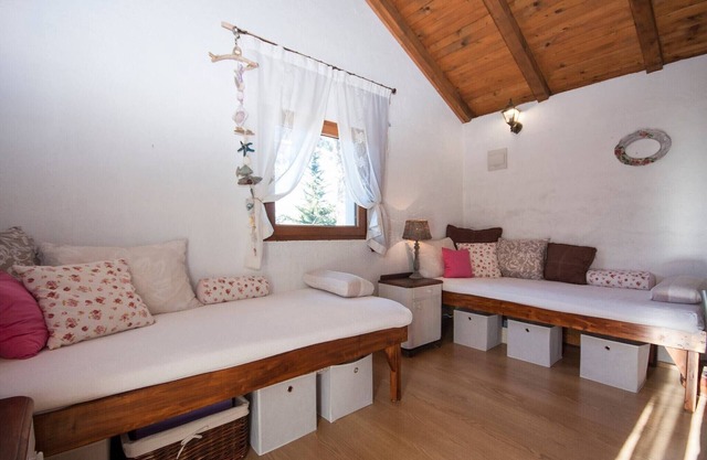 Beautiful apartment near Beach Zvizda