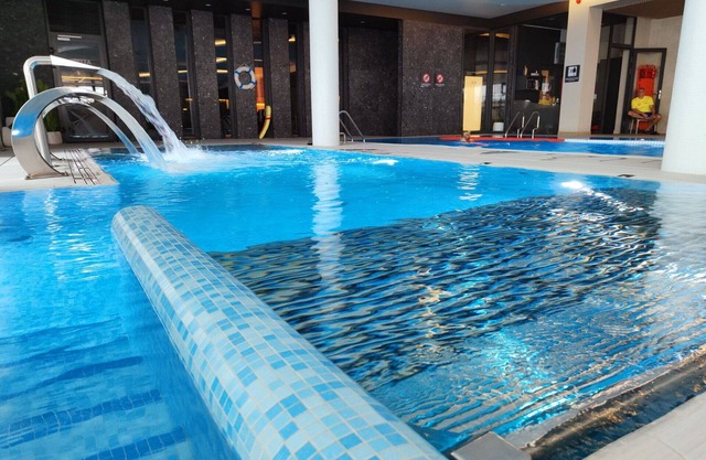 Beautiful apartment for 4 guests with pool, WIFI, TV, balcony and pets allowed