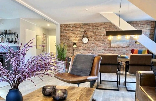 Beautiful attic apartment "St. Peter-Ording" in the heart of Itzehoe