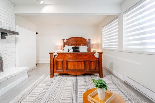 Beautiful Auntum Getaway in Scenic North Vancouver