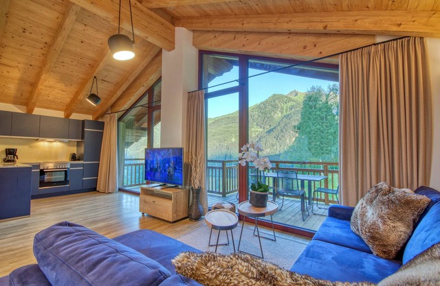Beautiful Austrian style Chalet at the ski slope