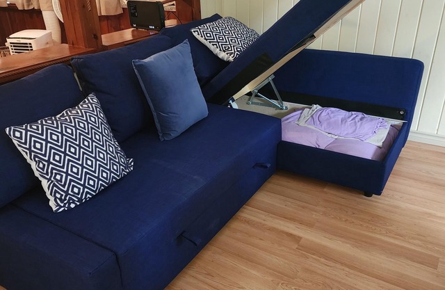 Beautiful Bala Bungalow minutes to all Bala has to offer!