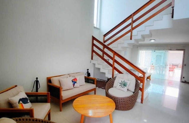 Beautiful Beach House Overlooking the Sea, Great Packages for January 2020