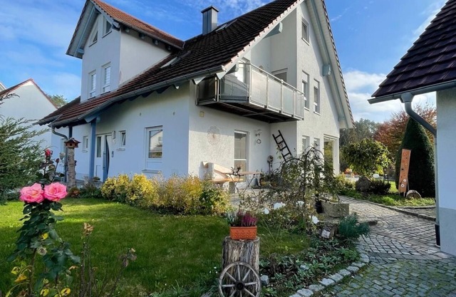 Beautiful bright 60 sqm basement apartment with large terrace in Waischenfeld