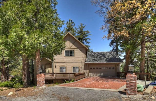 Beautiful Cabin at Lake Arrowhead near ski resorts