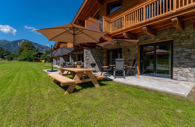 Beautiful chalet near the major ski resorts