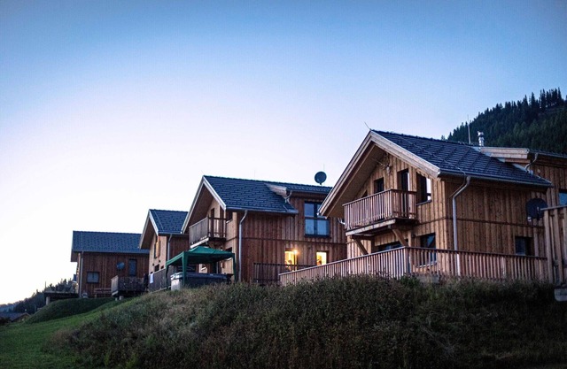 Beautiful chalet near ski-lift