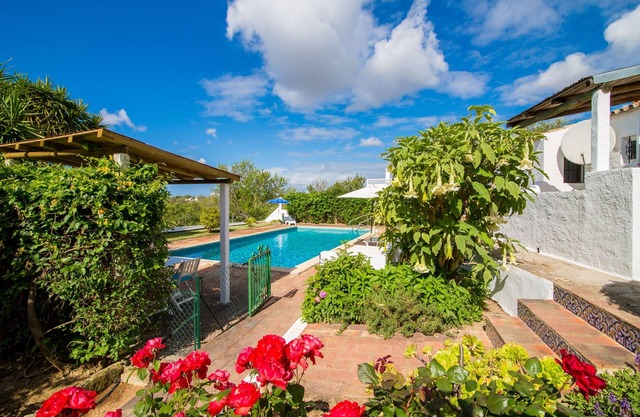 Beautiful characterful villa, sleeps 6, large private pool, gardens & sea views