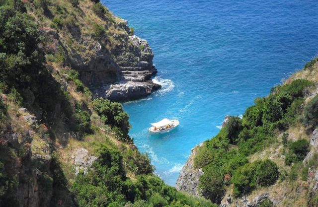 BEAUTIFUL CILENTO-SEA AND MOUNTAINS