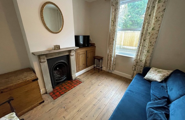 Beautiful Comfortable Character House in Central Stafford