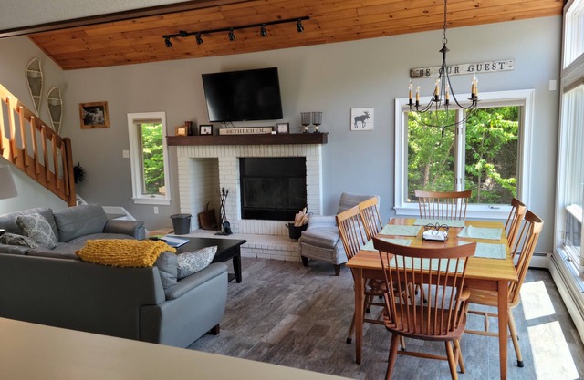 Beautiful condo close to everything with brand new game room.