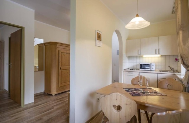 Beautiful corner apartment with large balcony,box spring beds,new bathroom,sauna