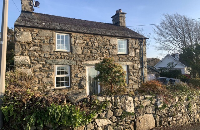 Beautiful Cottage near Harlech with ocean views