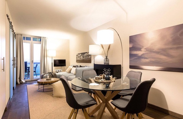 Beautiful North Sea apartment with sauna, sunny balcony and wonderful country views