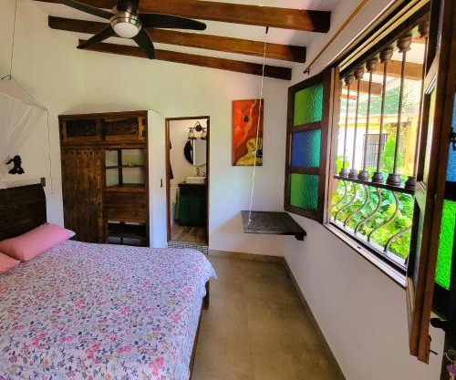 Beautiful Double Room, Private Bathroom, Garden
