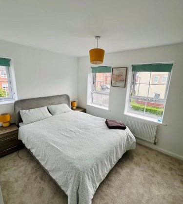 Beautiful Double Room with Private Bathroom