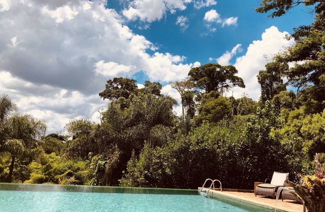 Beautiful estate with swimming pool, tennis court, sauna, gardens, lakes and native forest
