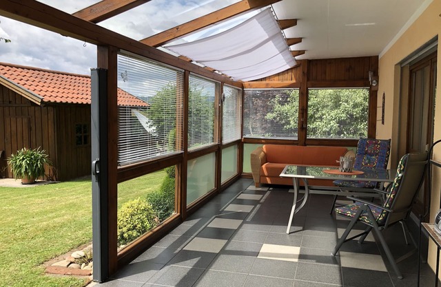 Beautiful family-friendly vacation apartment in a quiet location for 5 people