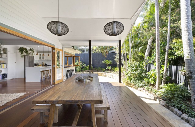Beautiful family home with MAGNESIUM POOL - BANGALOW Byron Bay Hinterland