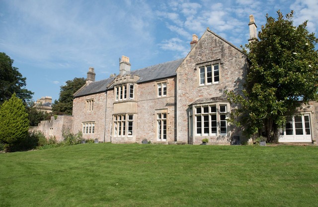 Beautiful family sized cottage close to Wells.