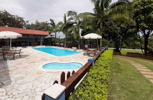 Beautiful farm, spacious and very clean 45 minutes from SP.