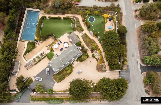 Beautiful Gated Carmel Estate with Playground, Hot Tub, Pickle Ball and More!